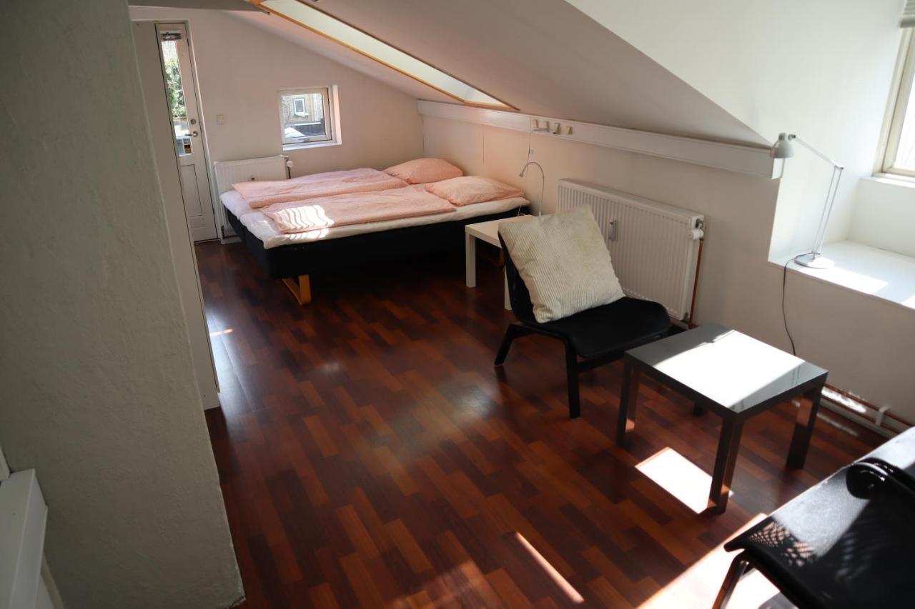 Rooms In Quiet Yellow Courtyard Apartment Copenhagen Exterior photo